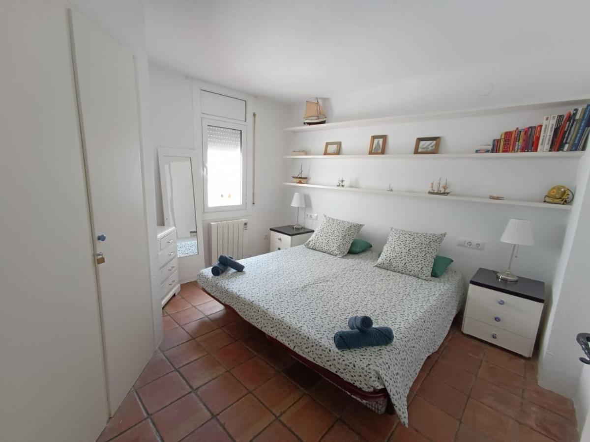 Pintoresco Apartamento En El Corazon De กาดาเกส ภายนอก รูปภาพ